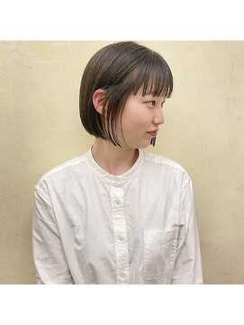 インサイドアウト(IN SIDE OUT+) ミニボブ / 切りっぱなしボブ / 耳掛けボブ【IN SIDE OUT+】