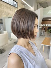 シャウルデッサントウキョウ 表参道(CHARLES DESSIN Tokyo) 酸性ストレート×ショートボブ