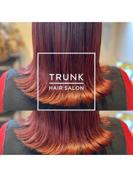 トランク(TRUNK) 【外ハネミディ×チェリーレッド】