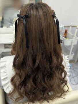 ヘアセットアリエス(aries) ねじりハーフツイン