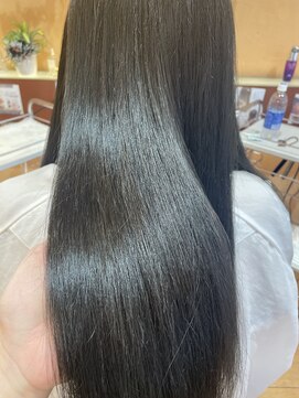 クララ サカエ(CLALA Sakae LA.DONNA group) 水素カラー