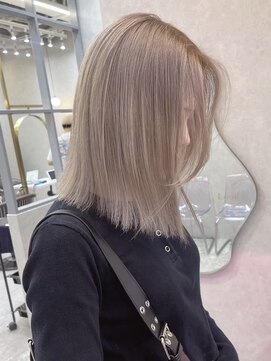 ロンド レア 天神大名店(Lond Le’a) デザインカラー/レイヤーカット/ウェットヘア/オリーブベージュ