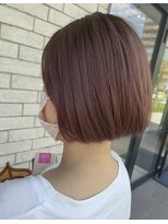 コトナ 越谷店&nbsp;首元スッキリ前下がりボブ