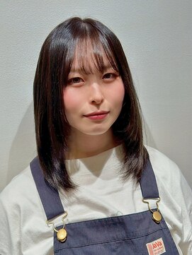 ミディアム/レイヤーカット/顔まわり/ナチュラルブラウン