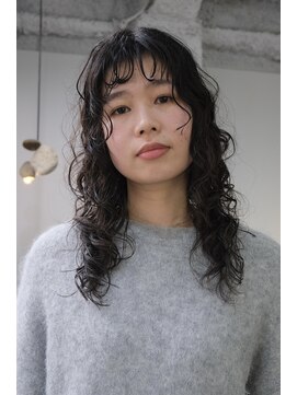 ユーリカ(Eurica) レイヤーパーマ/オン眉