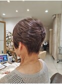 ショートボブ