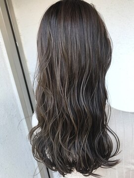 リゴッツ ドゥア プトゥリ(Regottz dua putri) ☆イルミナカラー×グレージュ×ダークトーン☆