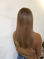 ベレッタ ネヤガワ(veretta. neyagawa)&nbsp;髪質改善(ミネコラ)/ロングヘア/ストレート/ツヤ髪/艶髪/透明感