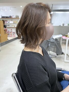 オウル(Owll) 【Owll】大人レイヤーウルフ 透明感ベージュカラー