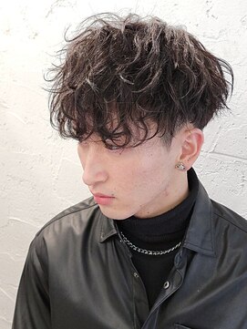 フィフス 原宿(fifth) 無造作刈り上げマッシュツイストスパイラルパーマツーブロック