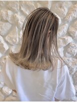 モアナバイヘッドライト 小田原店(Moana by HEADLIGHT)&nbsp;Moanaミディアムボブ＃バレイヤージュ