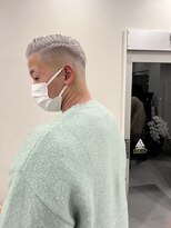 イロ(iro)&nbsp;ホワイトカラー×フェード◎20代30代