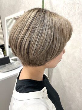 コナーズカット(connor’scut) ショート シャドウルーツ