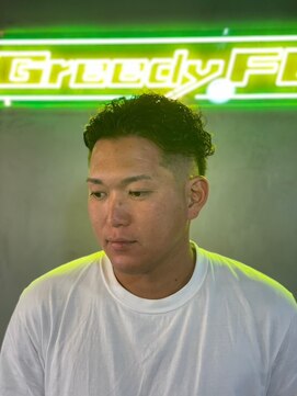 グリーディーフォックス 代々木(Greedy FOX) アップバング/ツーブロックマッシュ/束感/波巻き[シェービング]