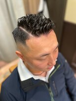 チョス(Chos)&nbsp;スキンフェード×パーマ