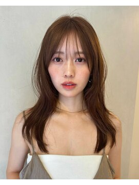 ベル 新宿(Belle) ロングヘアに飽きた方へお勧めのレイヤーカット