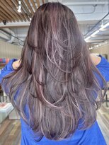 エリーツ(elyts) コントラストハイライト、レイヤーカット【渋谷/渋谷駅】