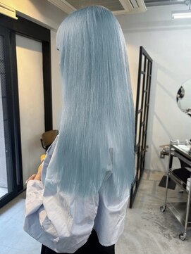 シーカ ニカイ(siika NIKAI) イメチェン　サラサラハイトーンカラー