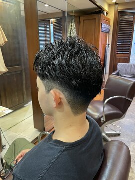 リットジェンツ 千葉(Lit Gents) ツーブロックショート SHOHEI