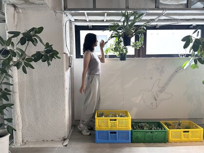 ブルック(BROOK.)の写真
