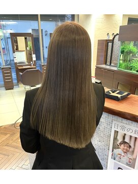 ルシア(LUCIA) Olive brown×零秒女神