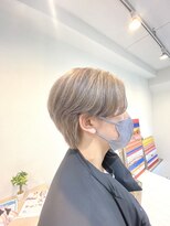 ニュート(Neut )&nbsp;２回ブリーチカラー/ミルクティー/ベージュ/ショート/名古屋