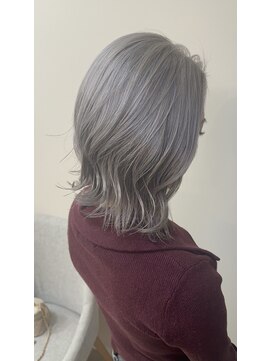 モナルダ(Monarda) 10代20代30代韓国風/髪質改善カラー【岡山】