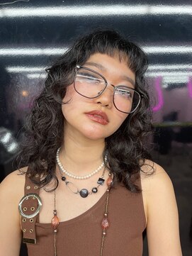 キジ(KIJI) ショートバング/フェイスレイヤー/スパイラルパーマ/パーマ