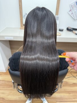 ステラバイアンフィニー(stellaebyINFINI) サラ艶縮毛矯正