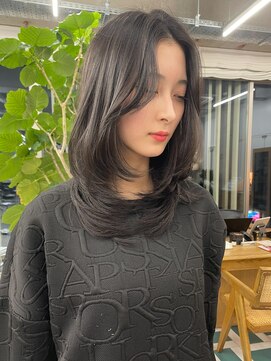 ノエ(noe) ミディアムレイヤー/ボブ/ダブルカラー/ブリーチ/栄r86