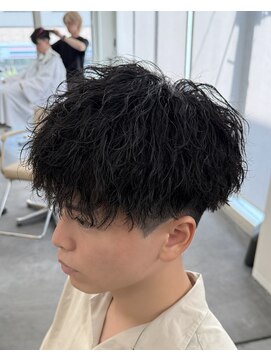 バース バイ ハピネス(BIRTH by happiness) ツイストスパイラルパーマ