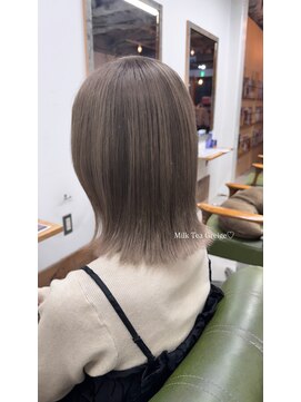 ロッソ ヘアアンドスパ 獨協大学前店(Rosso Hair&SPA) ミルクティーグレージュ