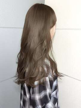 ヘアーアイストゥーレ(HAIR ICI TRE) 夏カラー!ブリーチなしオリーブカラー透明感