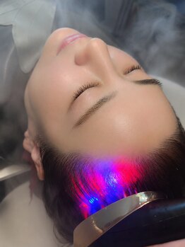 フィームスヘア(Fhyms@hair)の写真/一人一人の悩みに寄り添う1枠1人限定サロン。美意識の高い大人女性のための最高級の美容体験を―