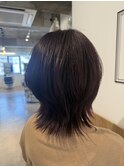 レイヤーミディアムで軽やかな抜け感を