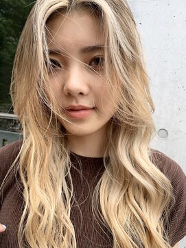 ラパンセヴェール(LA PENSEE VERT) 【LA PENSEE】ブリーチカラーのフォギーベージュカラー