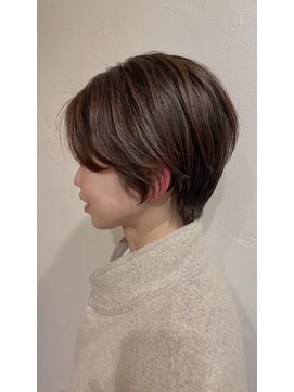 ヘアスペース リズム グリーン(Hair space Rizm green) ショートボブ