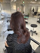 ラック(LUCK)&nbsp;レイヤーぱっつん前髪ステップボーンカットシルキー船橋/韓国