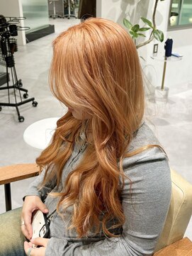 ブランコ トレス 岐阜(BLANCO tres) ペールオレンジ／ハイトーン