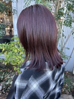 ヒーズ(Hi s)の写真/髪へのダメージを最小限に抑えた施術で、カラーやパーマを繰り返した髪も、美しい艶やかさに♪