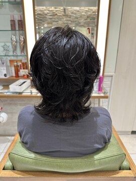 コム(com by neolive) ウルフカット＊ナチュラルパーマ