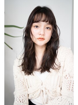 マグノリア オモテサンドウ(MAGNOLiA Omotesando) 暗髪ロングの顔まわりカットで垢抜けパーマ・・・HINATA