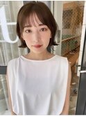 外ハネ ミニボブ 簡単スタイリング 小顔ヘア シースルーバング
