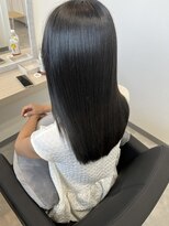 スリーク バイ ロイ 宇治店(sleek by roy) ツヤツヤブルーブラック☆