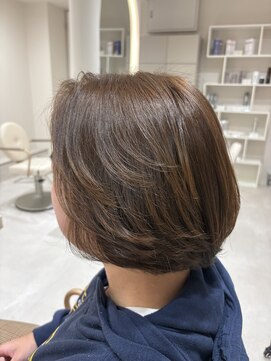 ルシエバイファブリック(Lucie by fabrique) 柔らかく動く大人ショートボブ