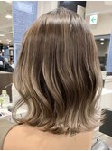 表参道酸性ストレートパーマ艶髪ミディアムレイヤーアッシュ30代