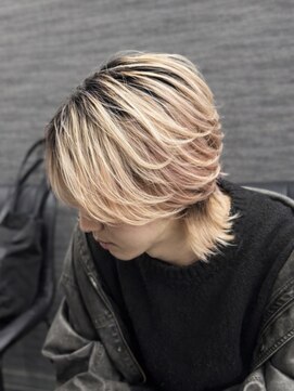 ローグ(ROGUE) 毛流れショート