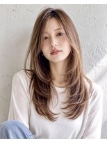 ヌフ(neuf)&nbsp;【池袋】顔周りレイヤー×ミルクティーベージュ ロング