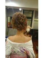 ヘアーワークス バレル(HAIR WORKS Barrel) アップスタイル