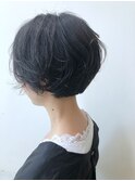 大人ショート × 無造作パーマ